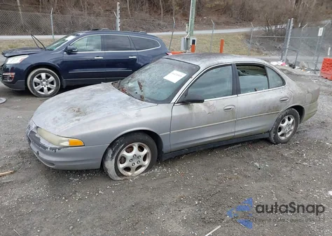 2000 Oldsmobile Intrigue Gx z USA, uszkodzony, nr VIN 1G3WH52H3YF117485